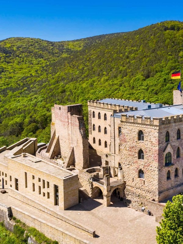 Reiseleitung Pfalz - Hambacher Schloss