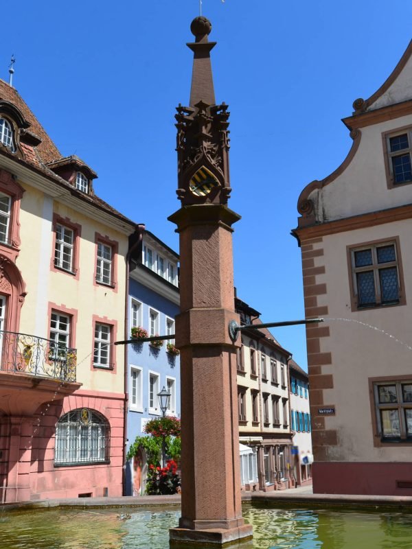 Marktplatz und Altes Rathaus Endingen am Kaiserstuhl